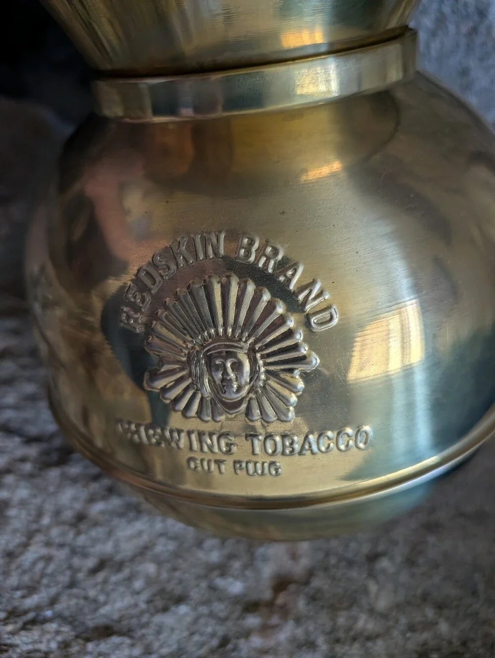VINTAGE BRASS SPITTOON redskin chewing tobacco - Picture 3 of 7